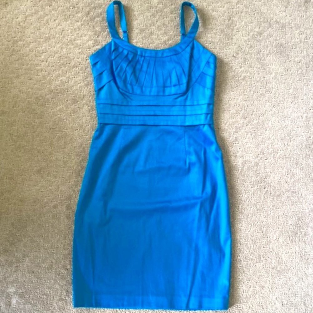 NWOT Andrew Marc blue cotton cocktail dress, size 4.